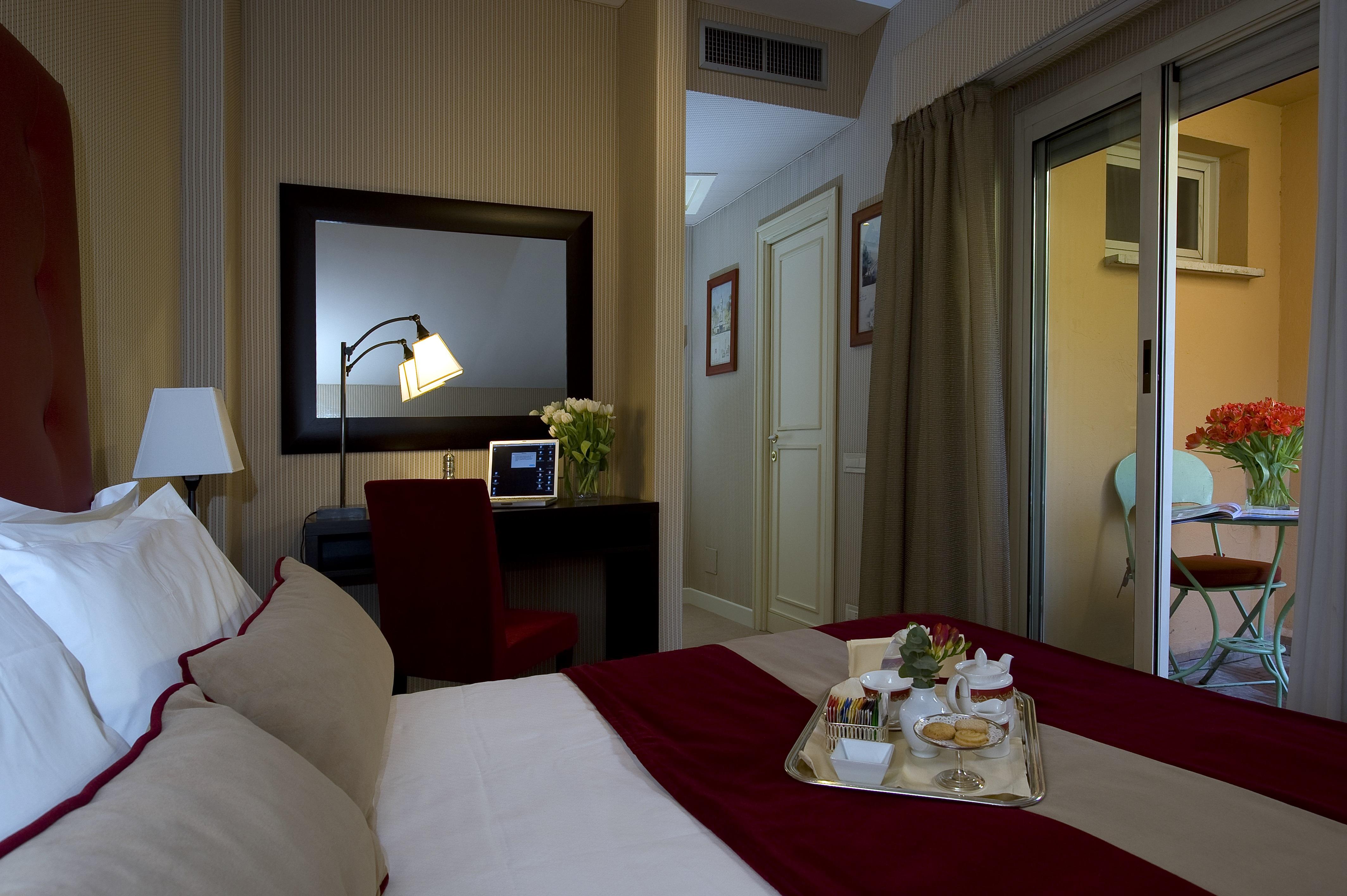 Dei Borgognoni 4* Rom